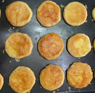 烫面发酵酥皮酥饼的技术配方